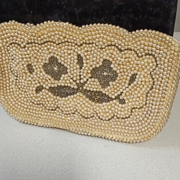 Pearl Embellished Clutch in Cream - Picture 6 of 6
